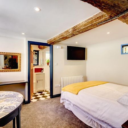 Green Parrot House Bed & Breakfast Devizes Eksteriør bilde